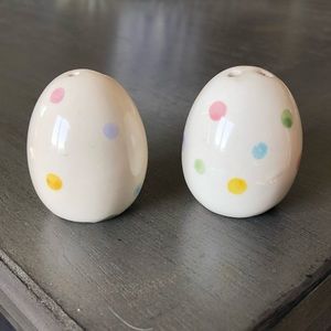 🩷3 for $15 🩷 Vintage salt and pepper shakers